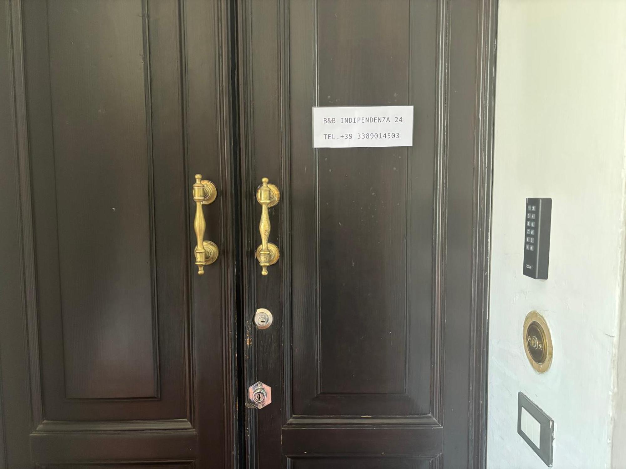 Bed and Breakfast Indipendenza 24 Bologna Exterior foto